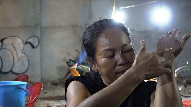 nhan chung bang hoang ke lai giay phut hiep si bi dam chet o sai gon