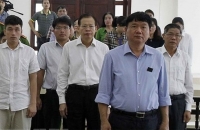 nhan chung bang hoang ke lai giay phut hiep si bi dam chet o sai gon