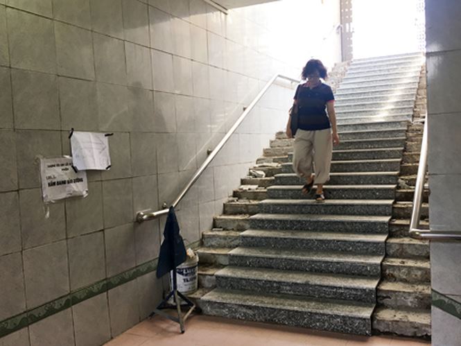 lai chi dong tien thay gach lat ham di bo dangdep