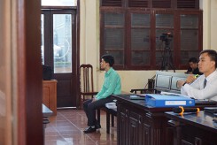 Người nhà 9 nạn nhân tử vong sau chạy thận đề nghị xem xét trách nhiệm nguyên giám đốc BVĐK tỉnh Hòa Bình