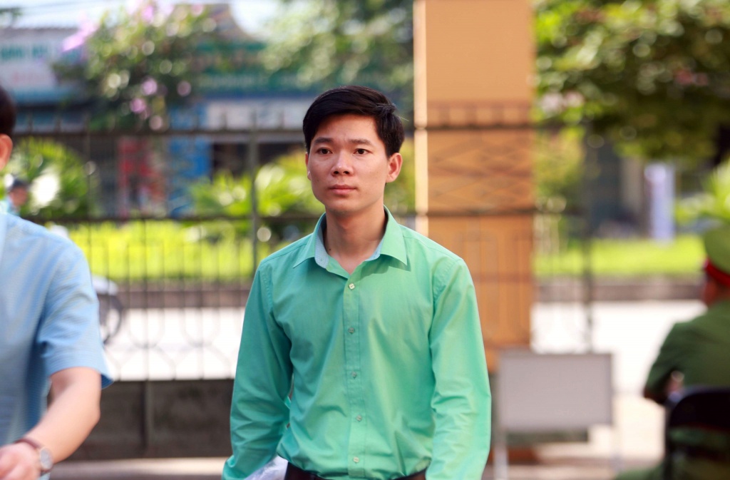 vu bs hoang cong luong vks cho rang noi dung trong doan ghi am khong lam thay doi hanh vi cua ba bi cao