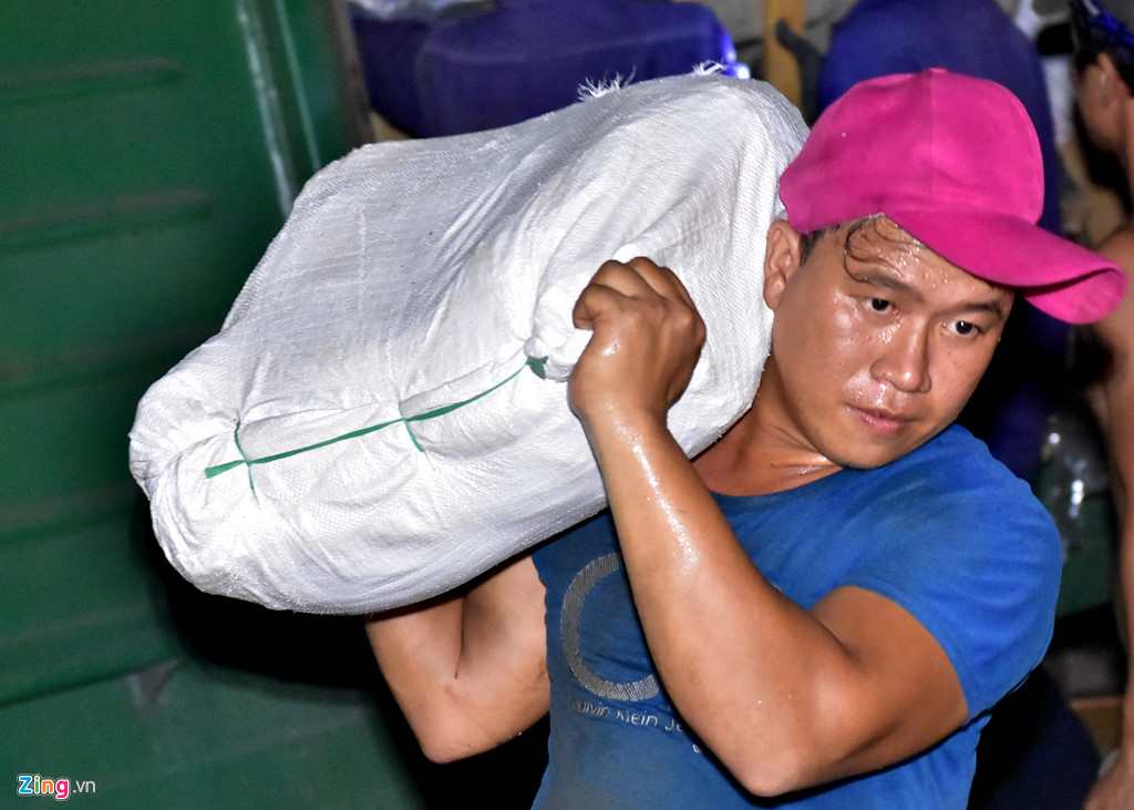 22 gio cuu ho hai tau tong nhau o quang nam