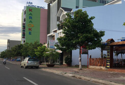 Nam thanh niên bị đâm tử vong vì trêu 2 cô gái trước quán bar