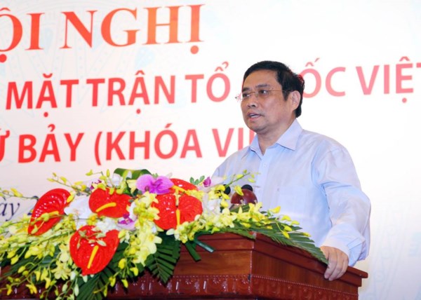 de xuat bo sung ong tran thanh man vao bo chinh tri