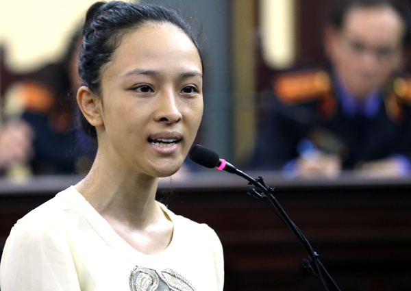 phuong nga ba mai phuong lam toi tuong minh co sep cong an chong lung