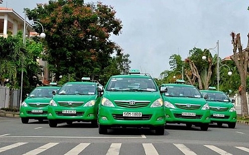 taxi mai linh tung 1000 xe thi diem quyet chien voi uber va grab