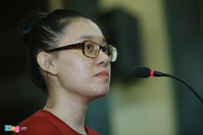 thuy dung ke nhung ngay o trai giam voi hoa hau phuong nga