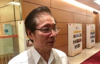 chanh an nguyen hoa binh an tuong ve cau hoi toa an luong tam vu bac si hoang cong luong