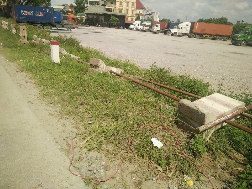 vu tai xe taxi tu vong tren xe nan nhan duoc xac dinh bi sat hai