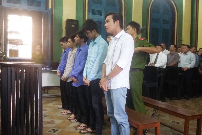 bat giam nguyen thuong uy csgt goi giang ho danh chet nguoi