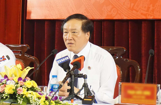 chanh an nguyen hoa binh an tuong ve cau hoi toa an luong tam vu bac si hoang cong luong