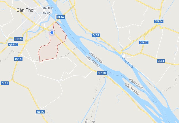 ga trai moi ra tu gia dai uy cong an di lua tien