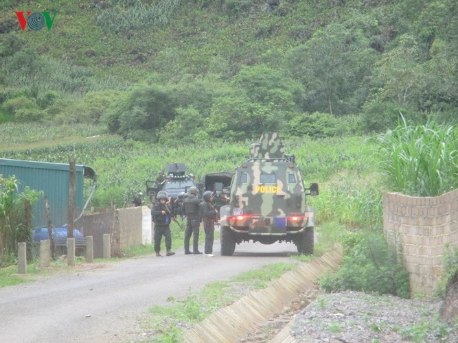 kham nghiem hien truong khu nha cac doi tuong truy na o long luong