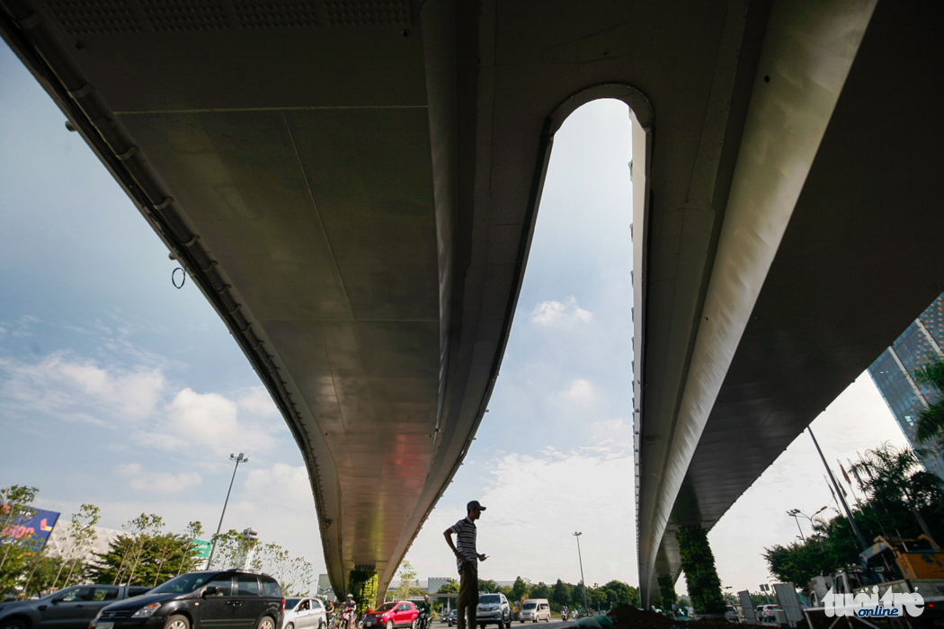 hai cau vuot cua ngo tan son nhat truoc ngay thong xe