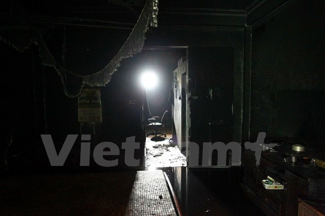 ha noi chay nha luc nua dem 4 nguoi trong gia dinh thiet mang