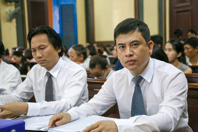 luat su bao ve ong cao toan my ai cung co the kien nghi dinh chi vu an nhung