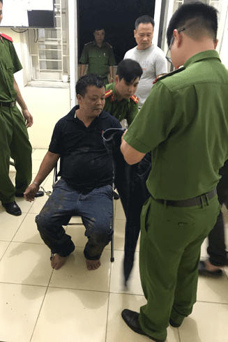 10 phut ruot duoi khong che ke mang an tu