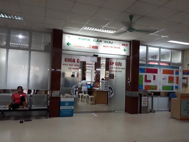 vu truong phong y te trung tam cai nghien cam dao truy sat 3 nguoi roi tu sat gap ai doi tuong chem nguoi do ca dua tre cung khong tha