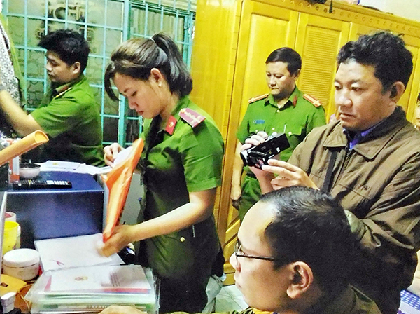 khoi to them 2 doi tuong trong duong day danh bac tram ty o phu yen