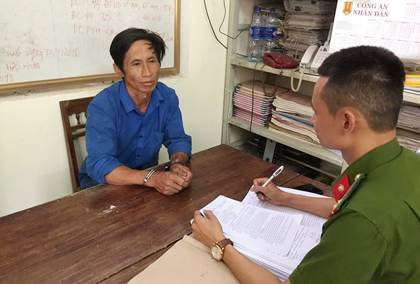 ke tron truy na dung sung ngan ban bi thuong 2 canh sat