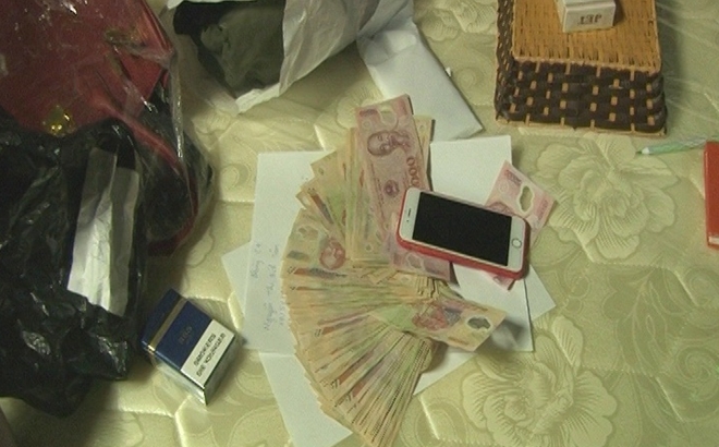 an choi thac loan 25 thanh nien thue nha nghi choi ma tuy