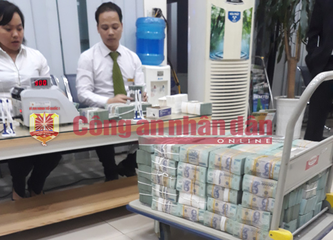 can canh kho tien khong lo thu duoc trong duong day danh bac ngan ty rikvip