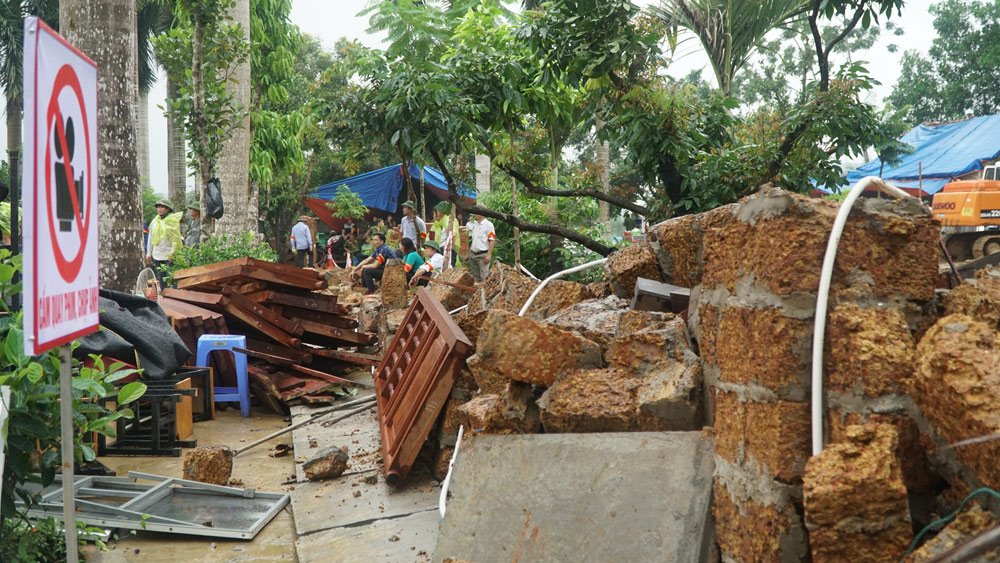 Tháo dỡ toàn bộ 'cung điện công chúa' 9.000m2 mọc trên đất Ba Vì thao do toan bo cung dien cong chua 9000m2 moc tren dat ba vi
