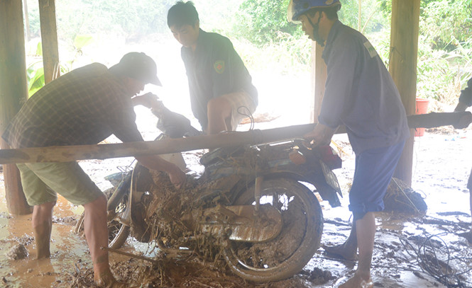 doc suc tim kiem 8 nguoi mat tich do mua lu o yen bai