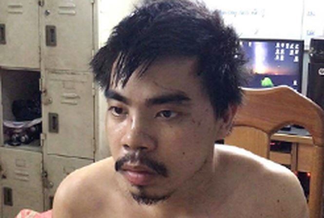 thieu nu 16 tuoi khong che tuoc hung khi cua ke cuop