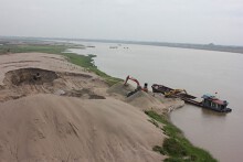 Sẽ đấu giá quyền khai thác cát sỏi lòng sông
