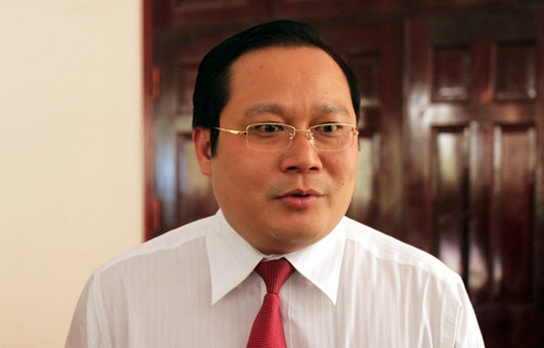 kham xet nha ong tram be va phan huy khang