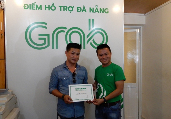 xu phat grab luc luong chuc nang da nang bi chan dich vu