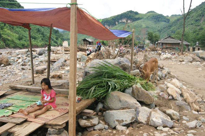 muong la 5 ngay sau lu lich su ngon ngang dat da cui go