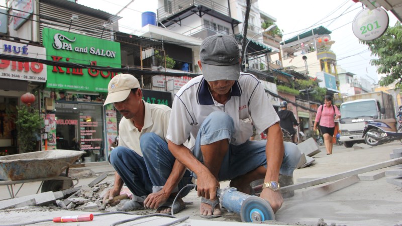 can canh pho di bo bui vien truoc ngay khai truong