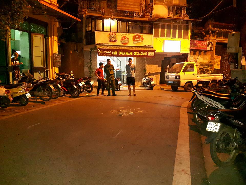 ha noi be gai 19 thang tuoi bi xe hop range rover va quet tu vong