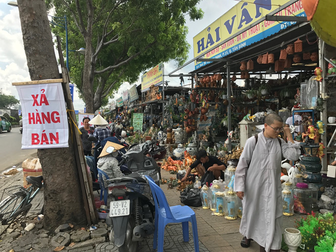nhieu ki ot quanh san bay tan son nhat xa hang truoc gio giai toa