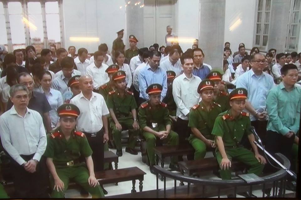 truc tiep phien toa vu ha van tham sang 298
