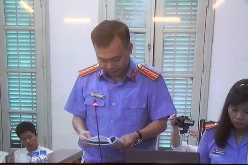 truc tiep phien toa vu ha van tham sang 298 ong nguyen xuan son tuoi cuoi khi den toa
