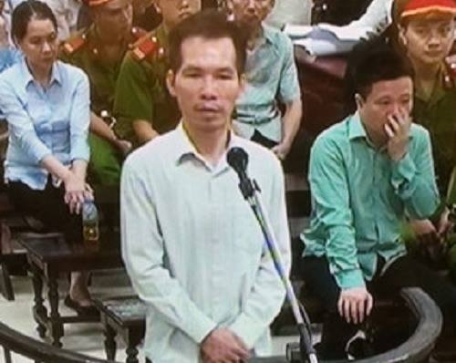 truc tiep phien toa vu ha van tham sang 308 loi khai trong nuoc mat cua dien vien quynh tu