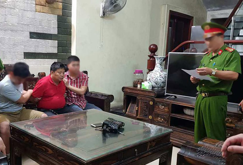 dai gia ho trieu va cuoc doc chiem khu dat dep nhat xu lang