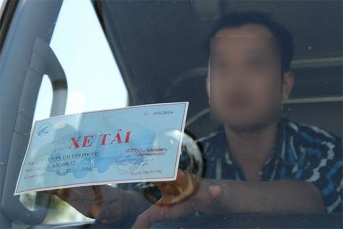 khong gan phu hieu xe tai theo quy dinh se bi phat bao nhieu tien