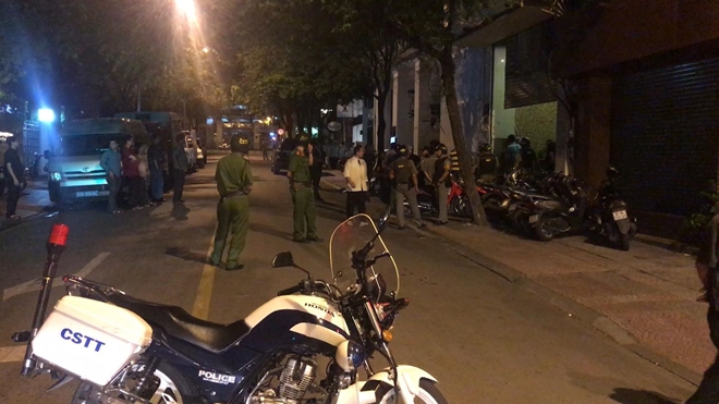 Kiểm tra nhà hàng phát hiện tiếp viên 'đi khách' với giá 5 triệu đồng kiem tra nha hang phat hien tiep vien di khach voi gia 5 trieu dong