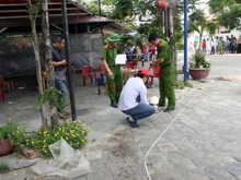 Con bị dọa đánh, bố cầm dao đâm chết nam sinh 17 tuổi