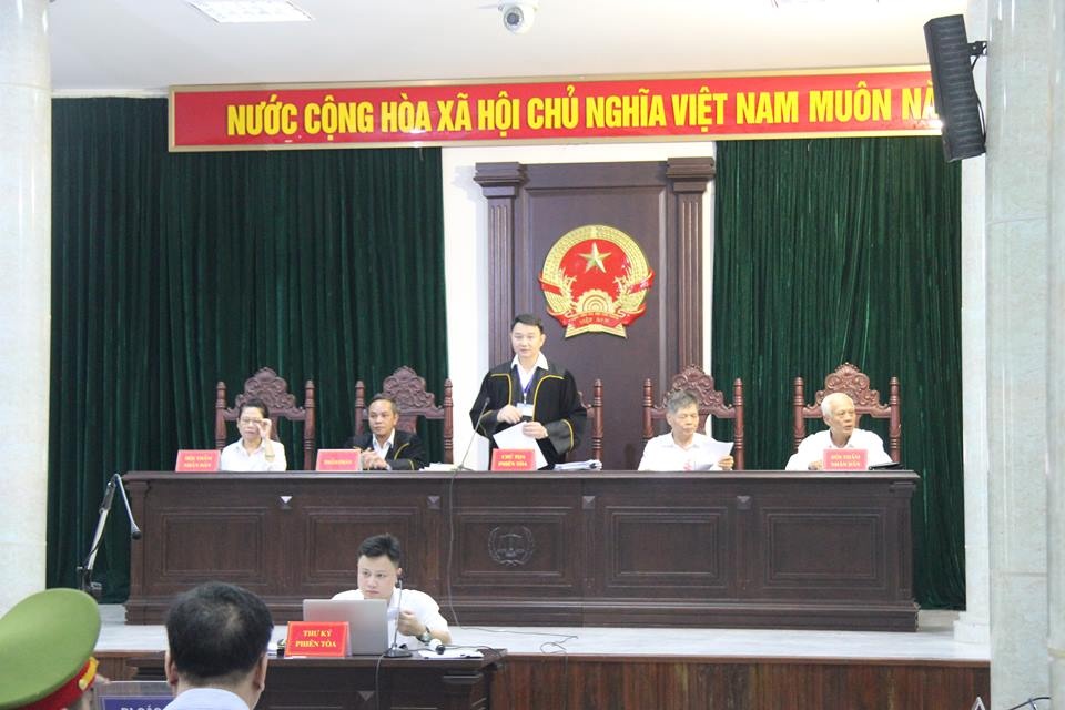 live xet xu nhom cuu lanh dao pvtex vu dinh duy lan tron cac dong pham hau toa