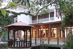 Cận cảnh tư dinh cựu Giám đốc Bệnh viện Hoà Bình vừa bị khởi tố