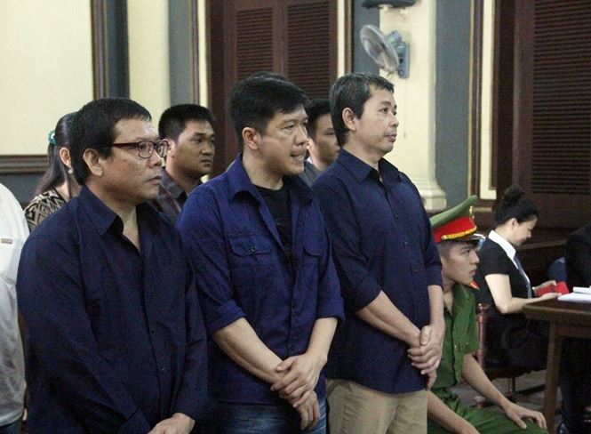 xu vu mua ban logo xe vua khong ai bi truy to toi nhan hoi lo 142094