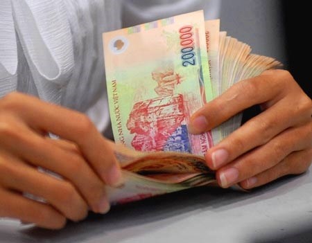Hưởng lương hưu và nhận BHXH 1 lần cái nào có lợi hơn? huong luong huu va nhan bhxh 1 lan cai nao co loi hon