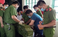 doi tinh nhan thue phong tro lam dai ban doanh cho con nghien