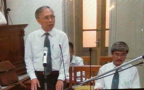 truc tiep phien toa vu an ha van tham sang 169 de nghi xem xet trach nhiem hinh su voi giam doc chi nhanh
