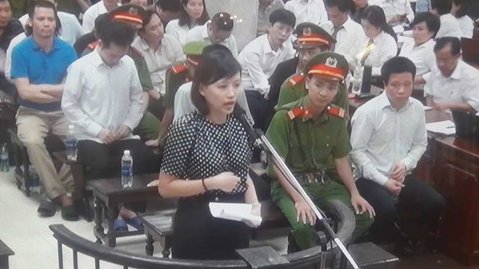 truc tiep phien toa vu an ha van tham chieu 209 ong son xin duoc khac phuc hau qua va huong khoan hong